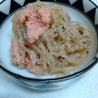 簡単で美味しくできました!
海苔があまりなかったので、作ってあった薬味ミックスを入れました。お弁当にもよさそうですね。